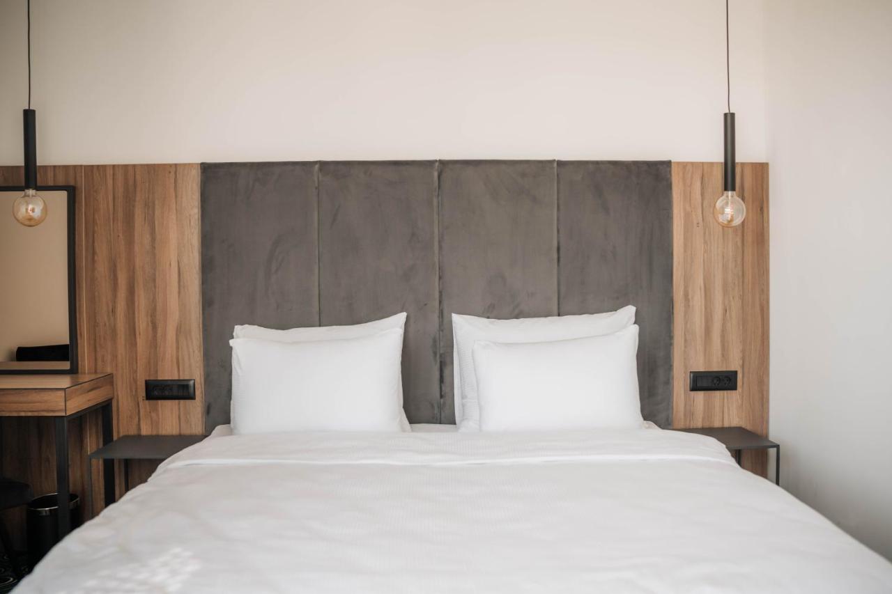 Hotel Carpe Diem モスタル エクステリア 写真